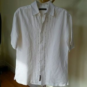 Cubavera white men's shirt.